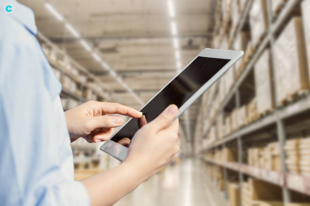 IoT in Retail: Enhancing Customer Experience and Supply Chain Management | CyberPro Magazine
