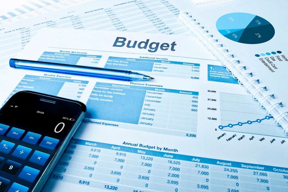 Why Every Modern Business Needs Paas (Platform as a Service) ? | CyberPro Magazine