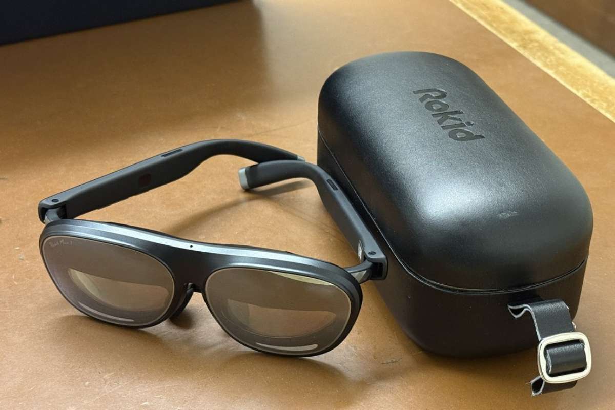 Confused by Smart Glasses in 2025? Guide to Tech Trends | CyberPro Magazine