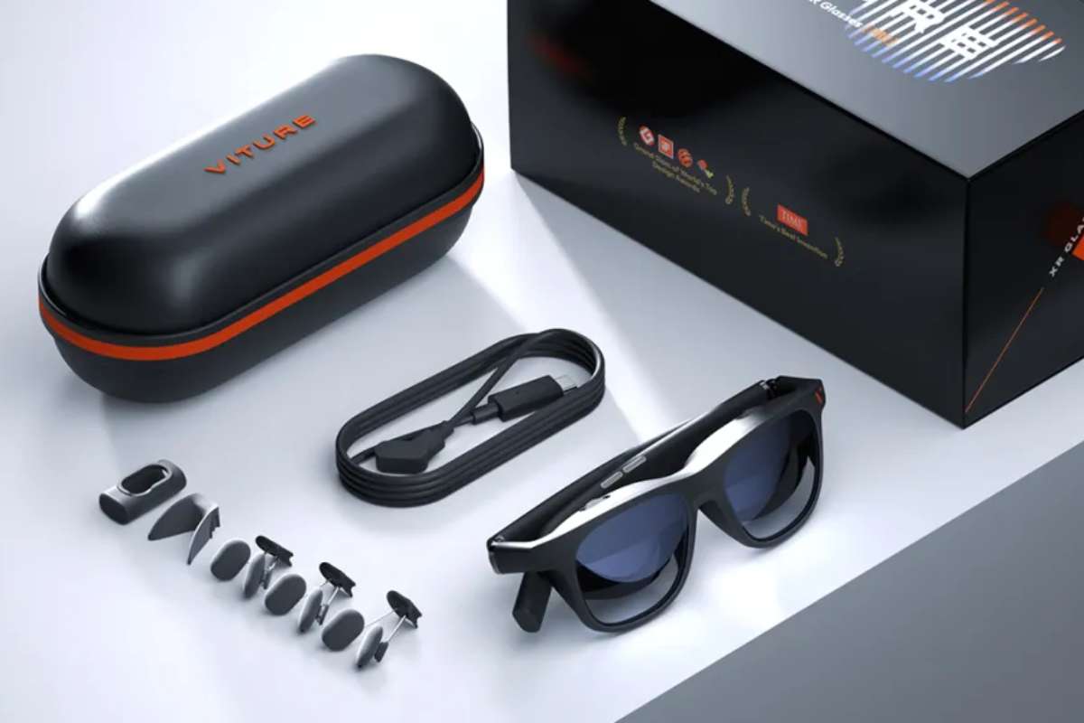 Confused by Smart Glasses in 2025? Guide to Tech Trends | CyberPro Magazine