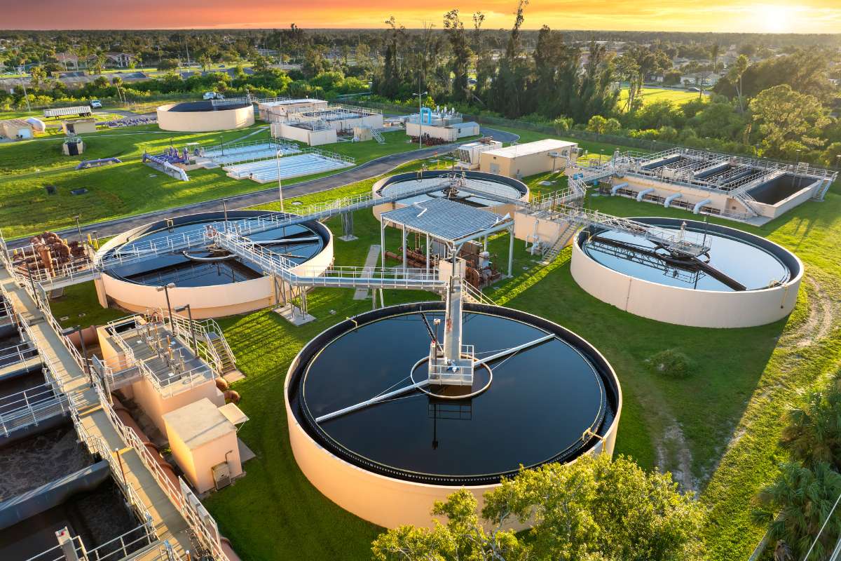 What are OT Security Threats? Here Are 10 Challenging Modern Industrial Environments | CyberPro Magazine