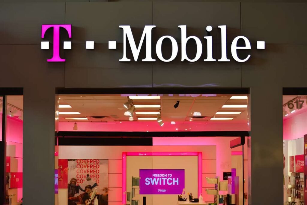 T-Mobile Security Used Scissors to Stop Chinese Hackers | CyberPro Magazine